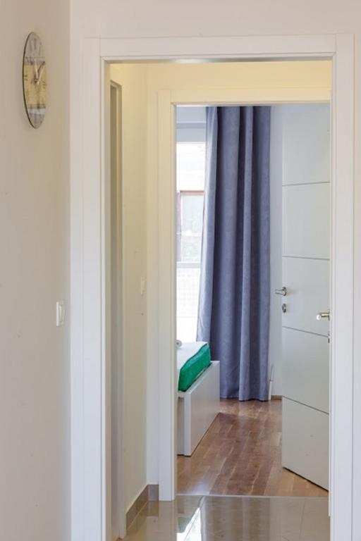 Apartman Malu มาคาร์สกา ภายนอก รูปภาพ